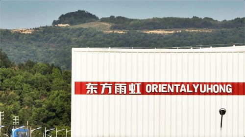 選瓷磚膠，認準自有工廠建材是關(guān)鍵